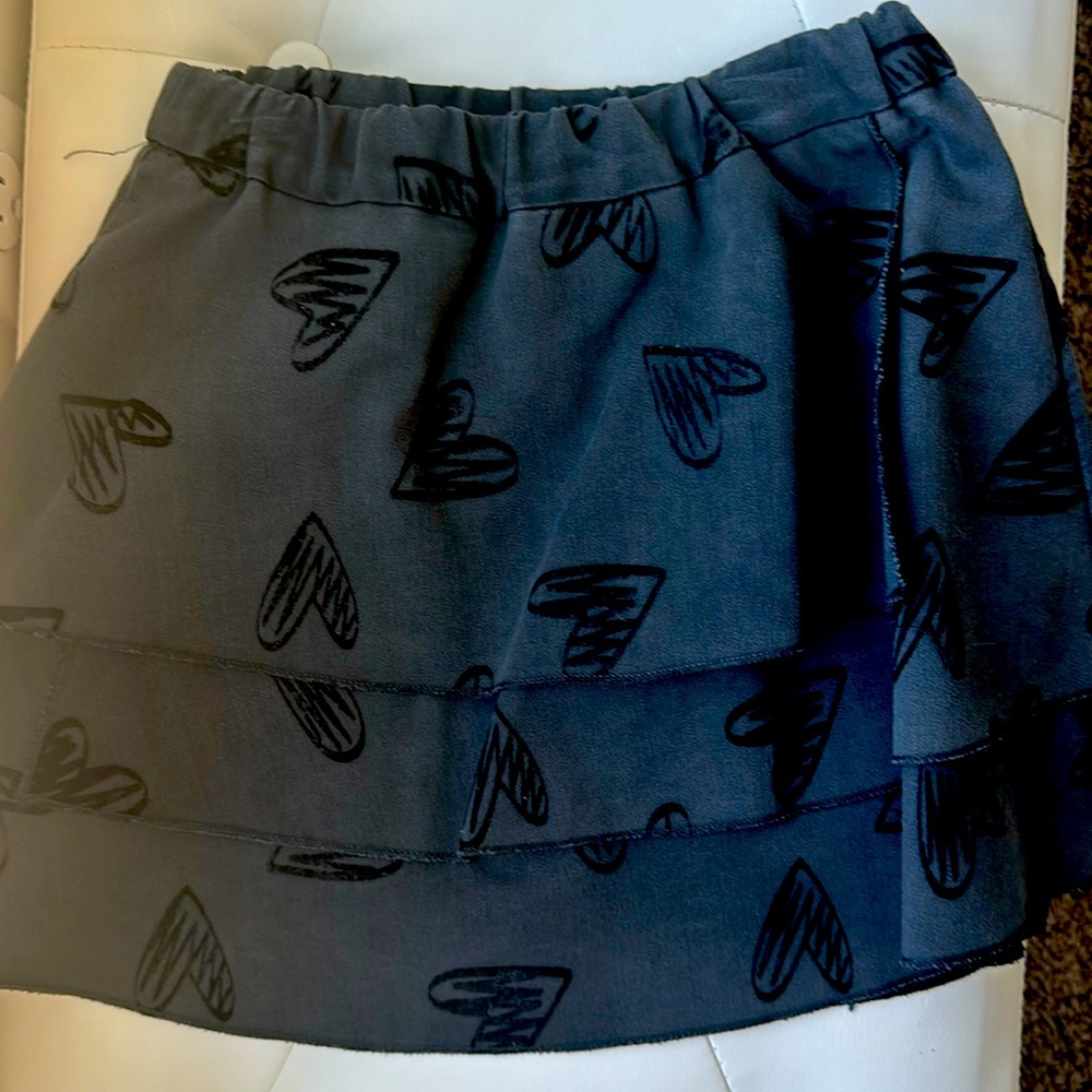 NWOT GIRL Milk Skirt (5-6 years)